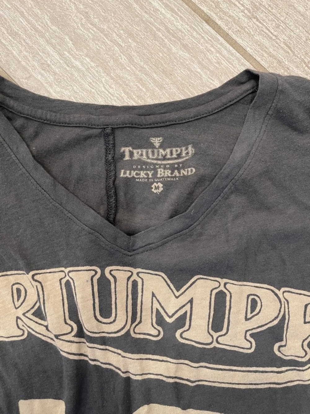 Lucky Brand Triumph Gray 3/4 Length Sleeve Tee - Picture 2 of 3